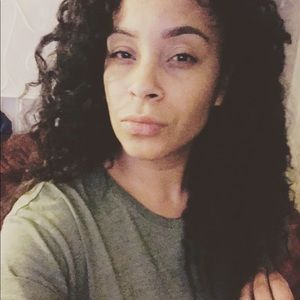 Meet your Posher, Teisha